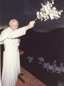Pope John Paul II in Alice Springs, 29 November 1986. Photo: supplied.