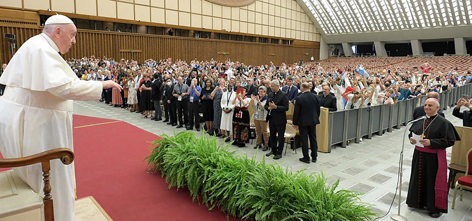 Pope To Catechists: ‘share A Living Experience Of The Faith’ – Catholic 