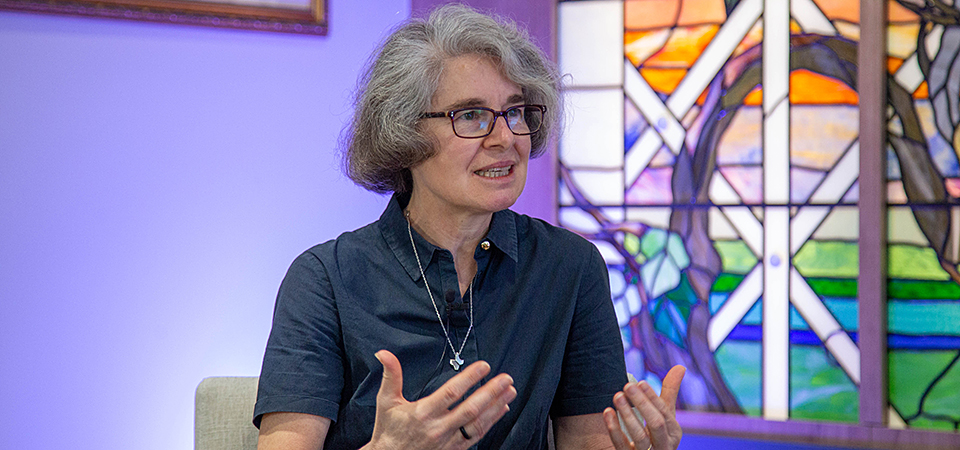 Sr Becquart: New Synod document to foster exchange of gifts among local Churches