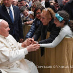 Pope: Love shared between elderly and young makes society wiser