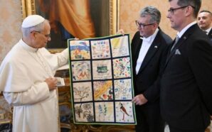 Australian primary students send Pope Leo XIV a homemade quilt