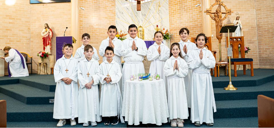Luddenham-Warragamba parish welcomes 14 new junior altar servers