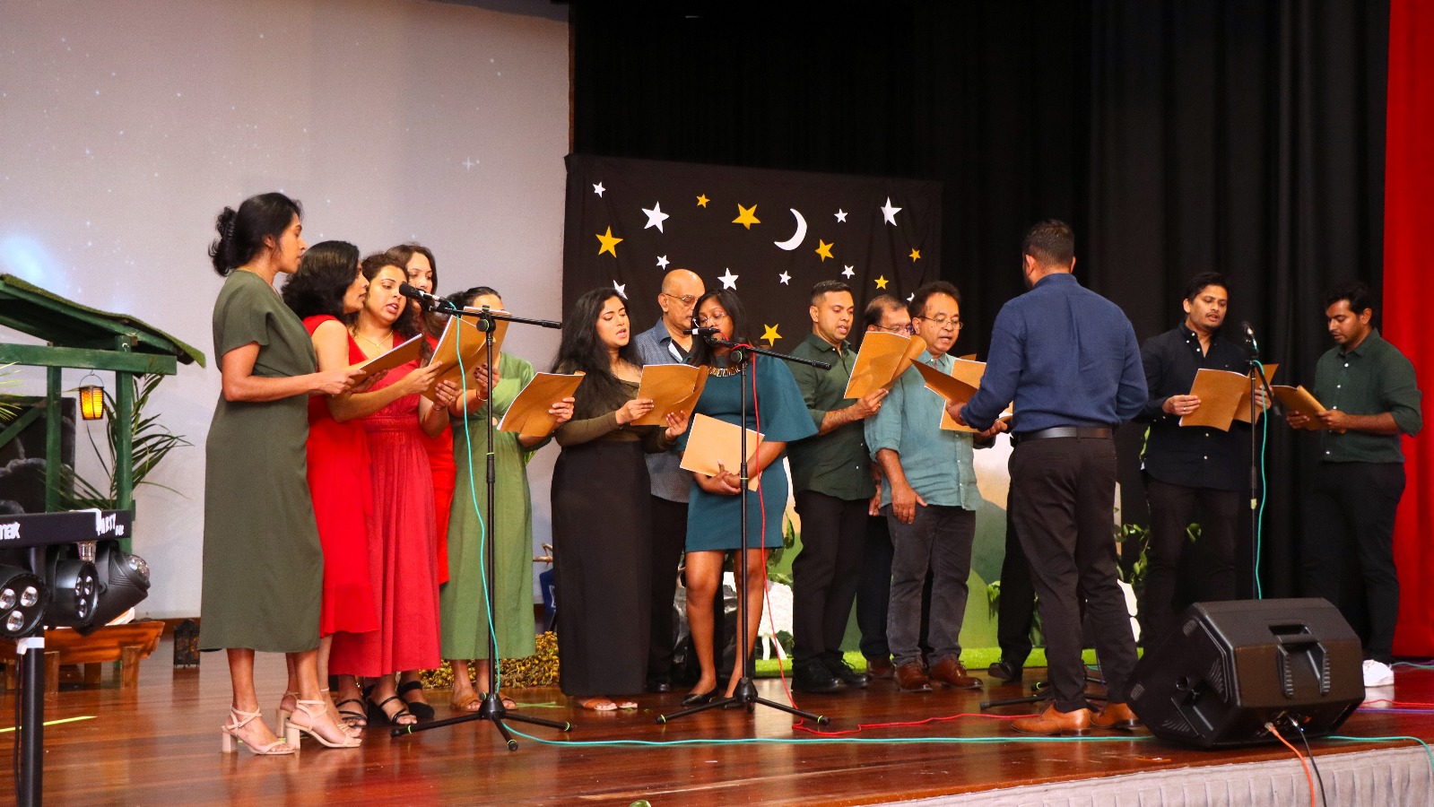 Choir performances. Image: supplied/Diocese of Parramatta.