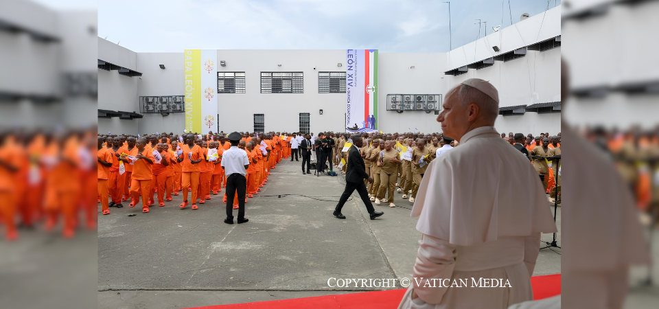 A rain-soaked message of mercy inside Bata Prison
