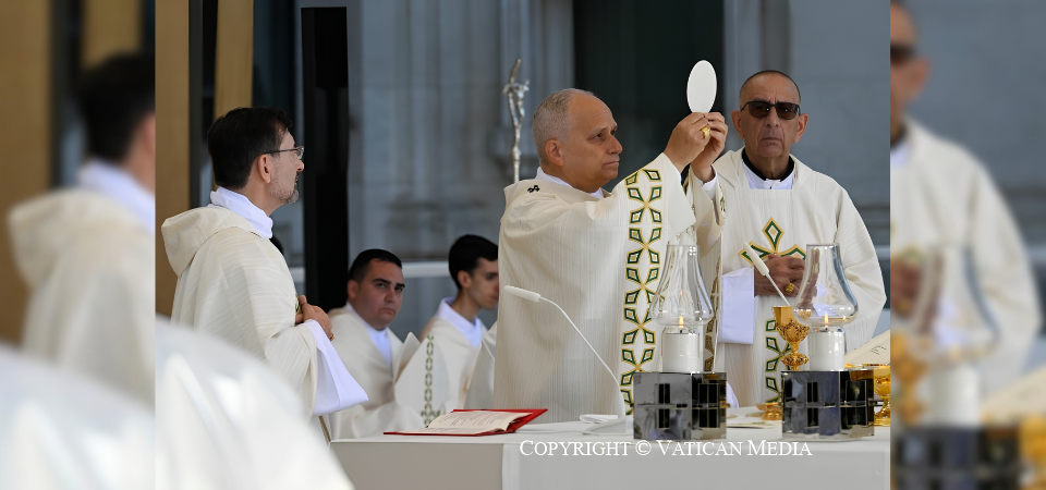 The Lord Goes Out into the Streets: Pope Leo’s Corpus Christi in Madrid