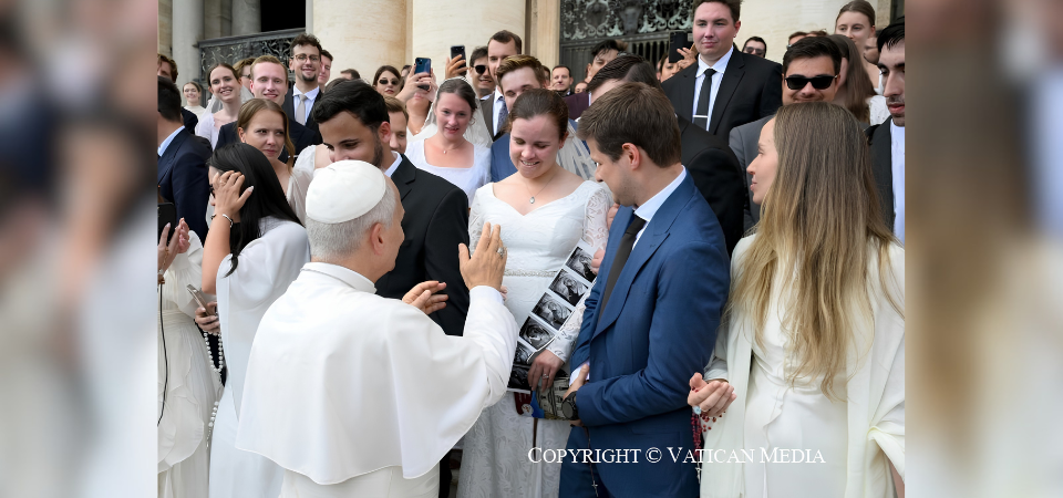 Pope Leo XIV: Marital love is tireless and faithful ‘Yes’ for a lifetime